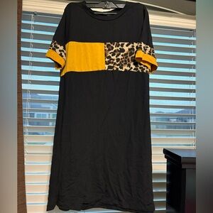 Black Leopard-Accent Women's Dress